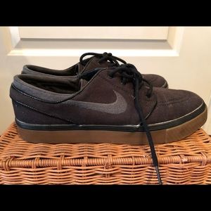 Nike SB Slip Ons